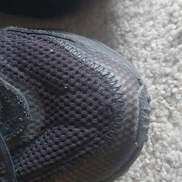 Adidas Ozweego Size 7 - Picture 10 of 11